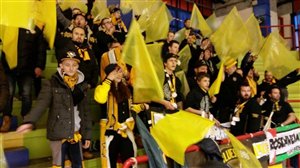 Wolves on tour