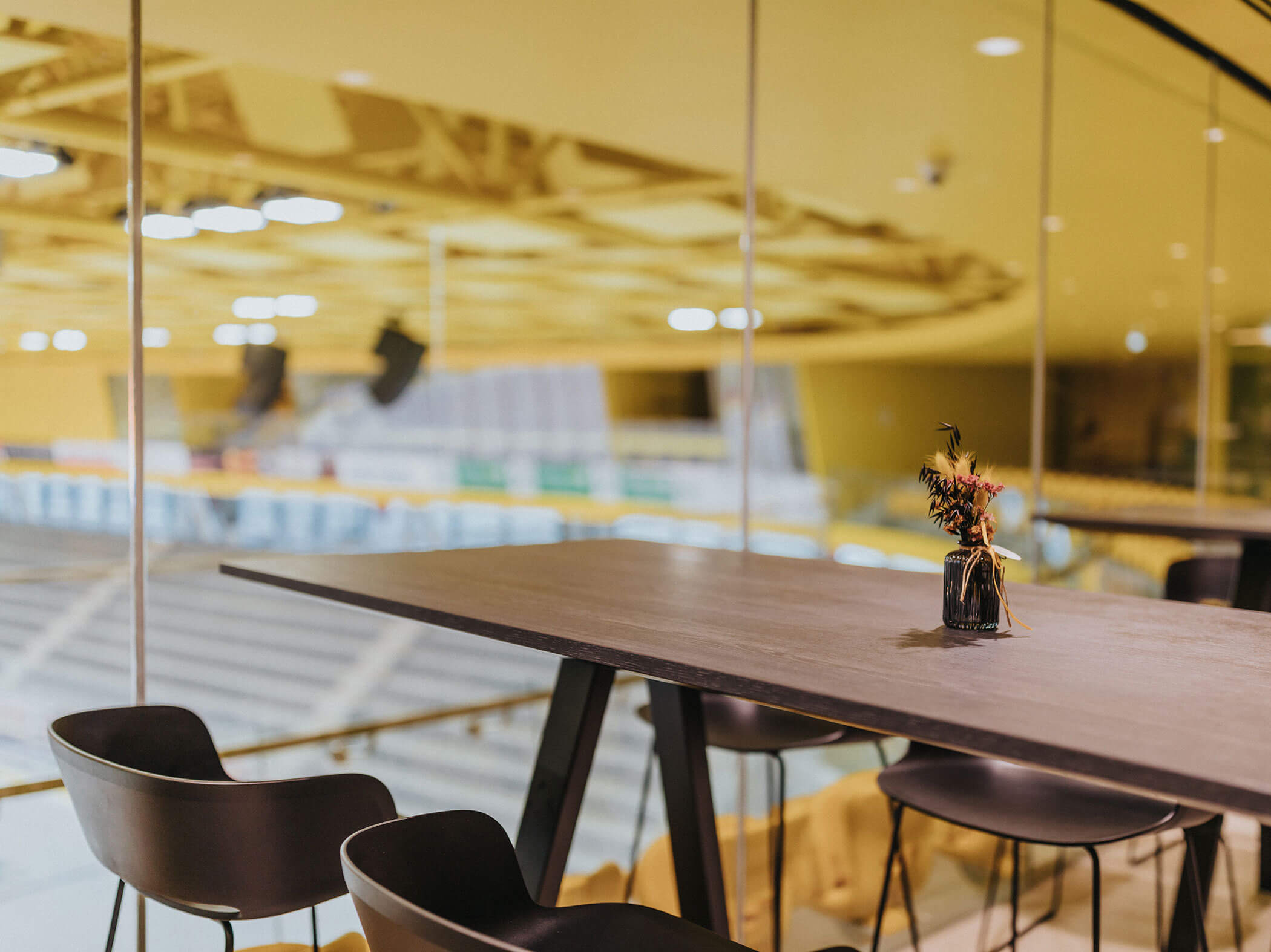 Tisch im VIP-Bereich