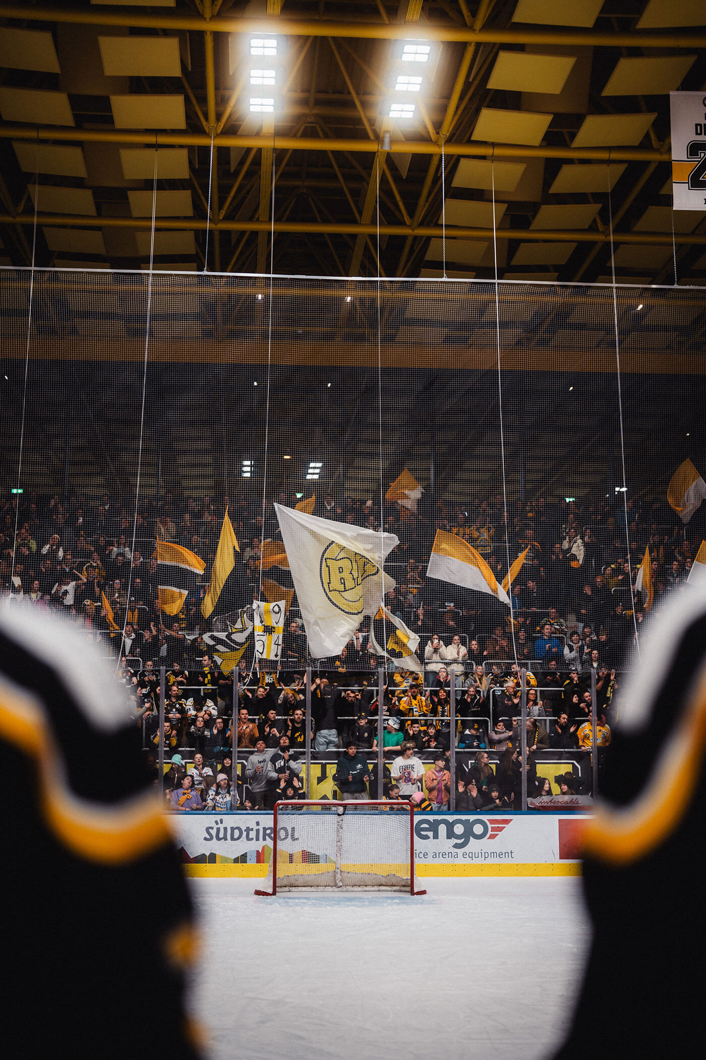 Rienzkurve- Intercable Arena